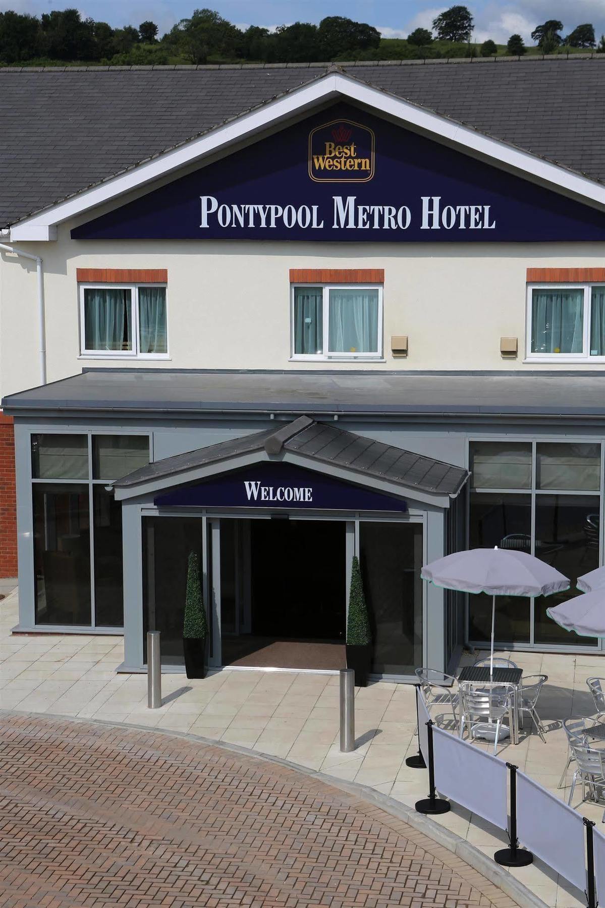 Best Western Pontypool Metro Hotel Bagian luar foto
