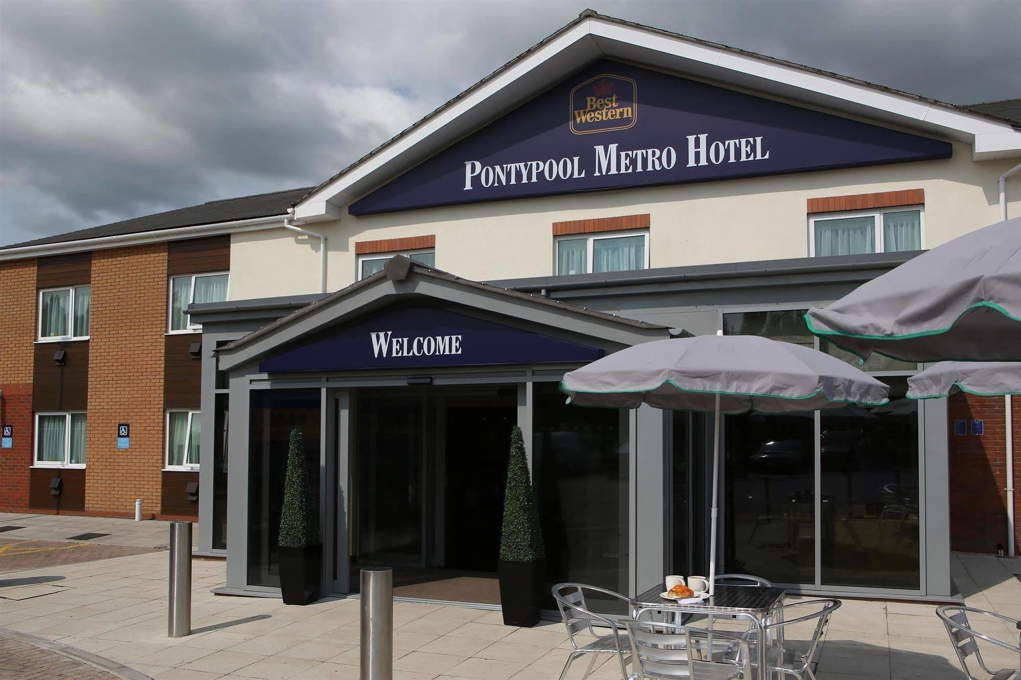 Best Western Pontypool Metro Hotel Bagian luar foto